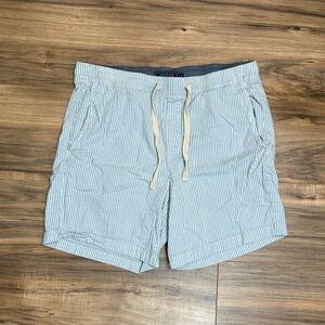 Vineyard Vines Dock Shorts Blue Sear Sucker Men’s Large 6.5” Inseam